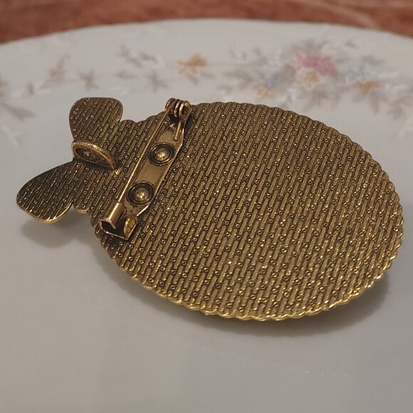 Jesus Christ Cameo Brooch Pendant Religious Pin Cream Frosted Green Gold Tone - Picture 6 of 6